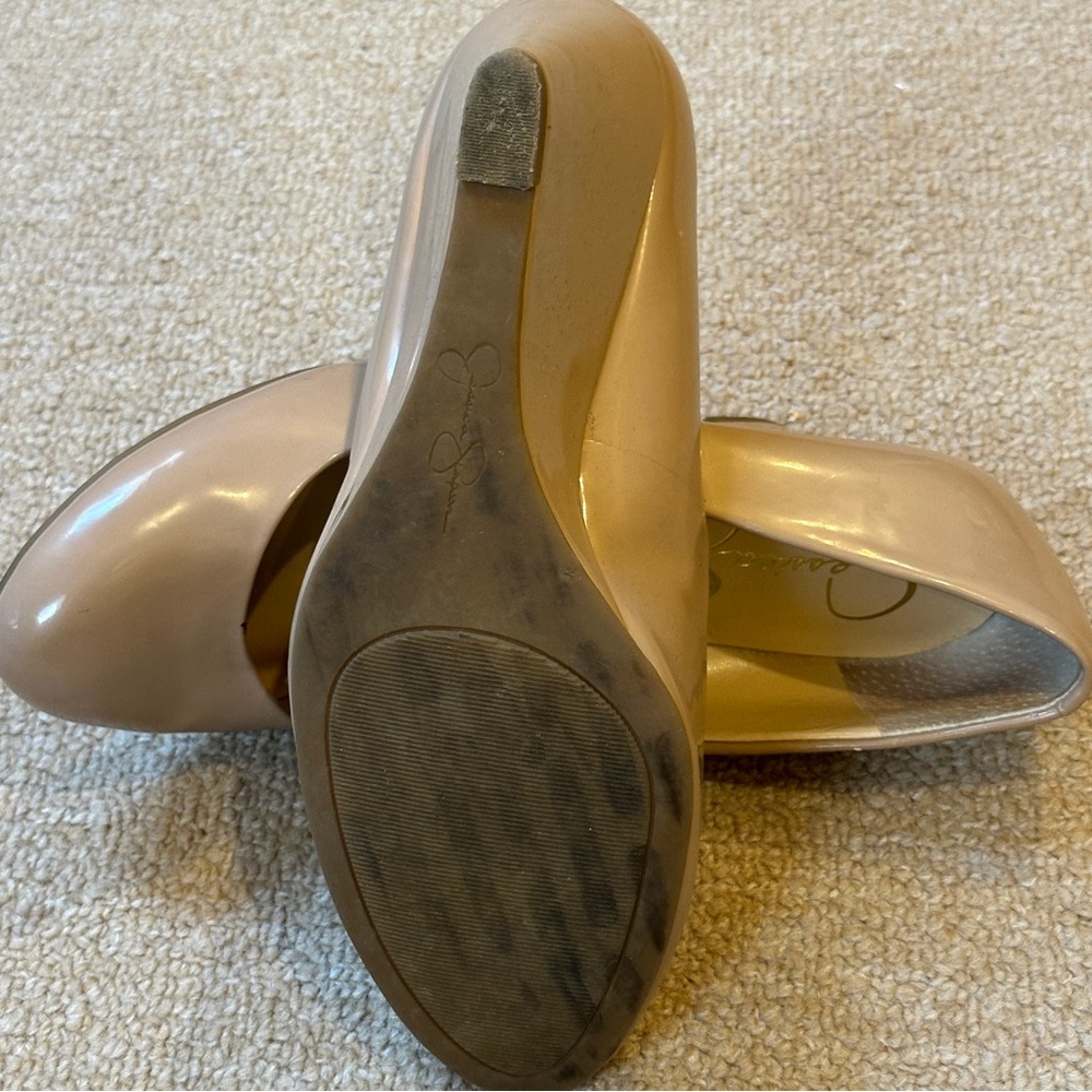 Jessica Simpson Tan Nude Wedge Heels - size 8 - Classic Style READ DESCRIPTION - Picture 7 of 15